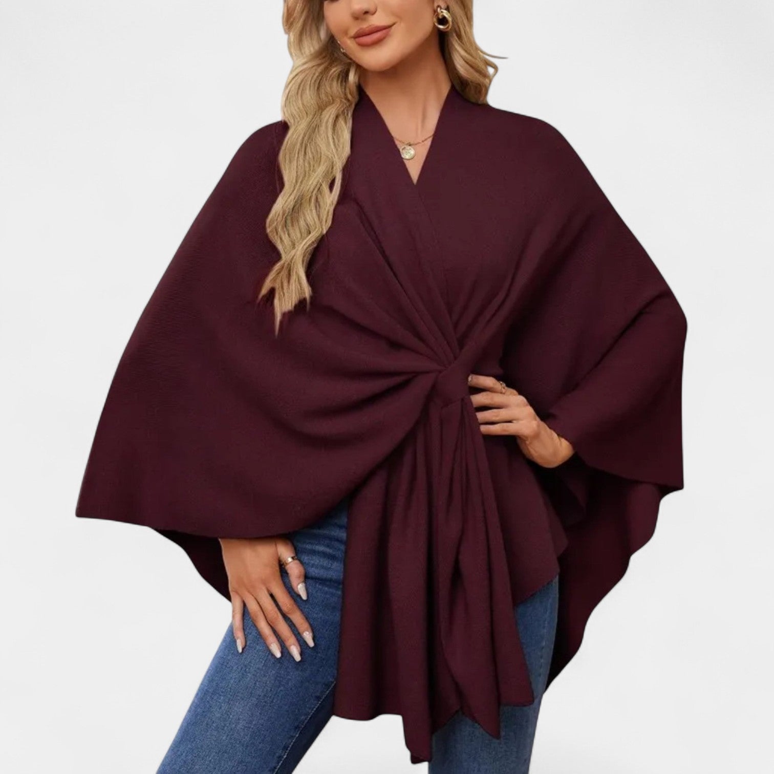 Daniela – Poncho elegante de caída suave con lazo